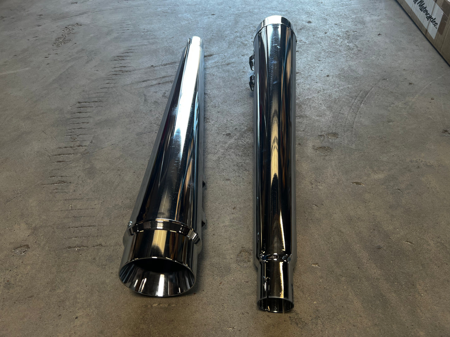 Used 1995-2015 Harley Davidson Touring Pipes Megaphone Slip-On Mufflers Exhaust Dresser Bagger (Copy)