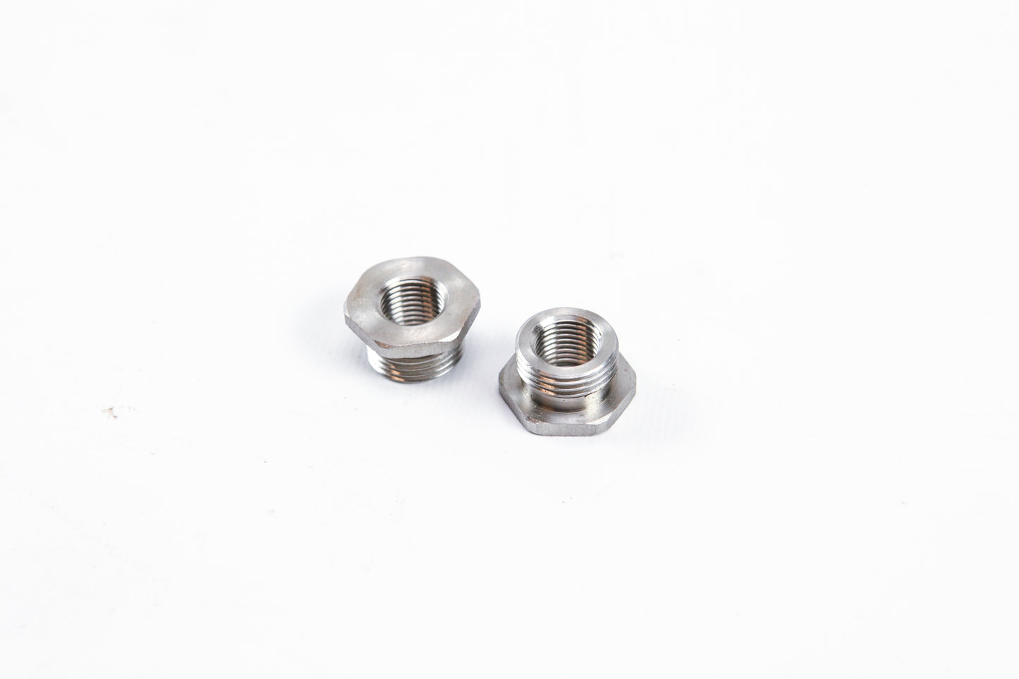Harley Davidson Twin Cam Exhaust 18mm to 12mm Oxygen o2 Sensor Bung Adapters
