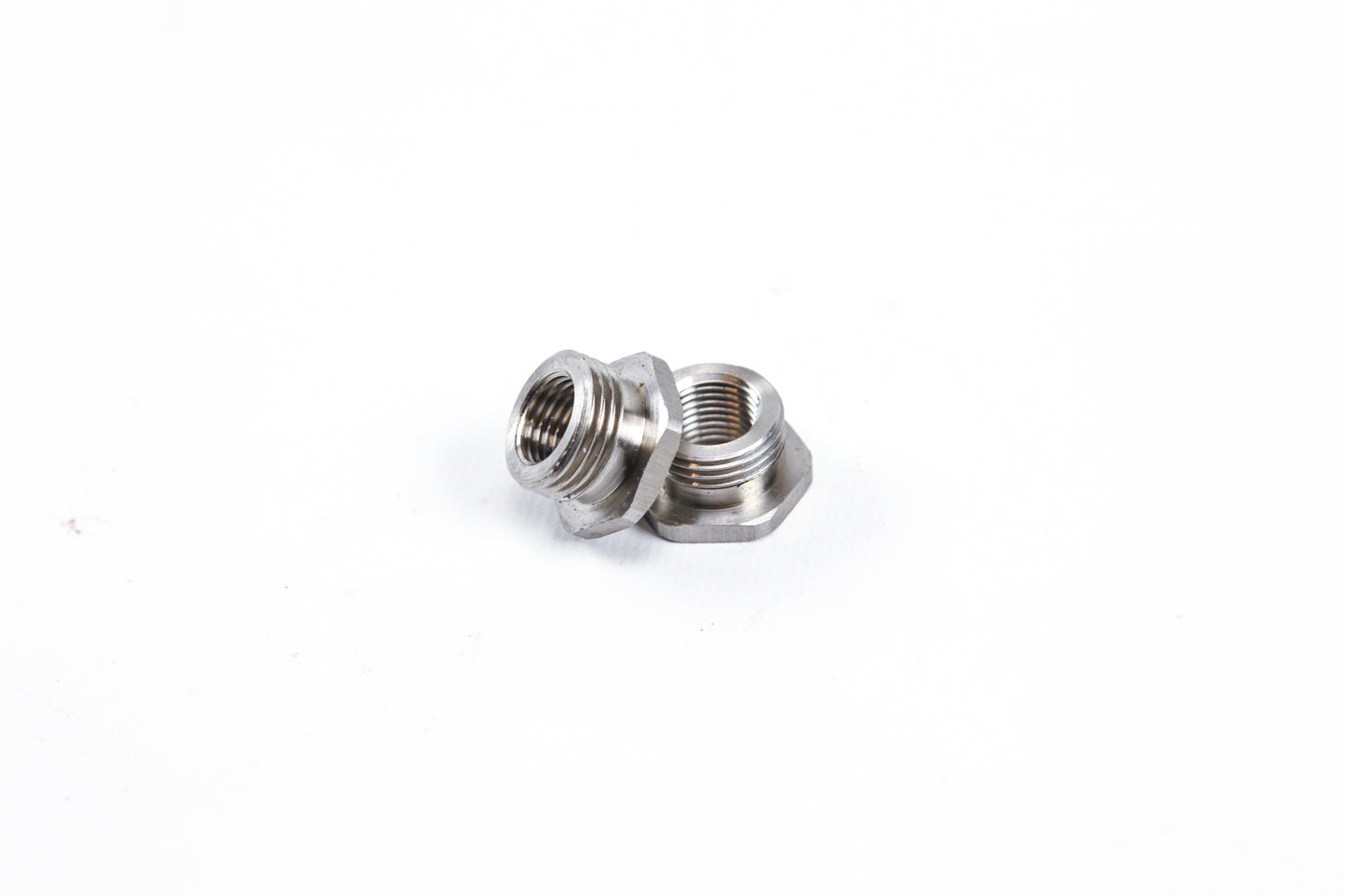 Harley Davidson Twin Cam Exhaust 18mm to 12mm Oxygen o2 Sensor Bung Adapters